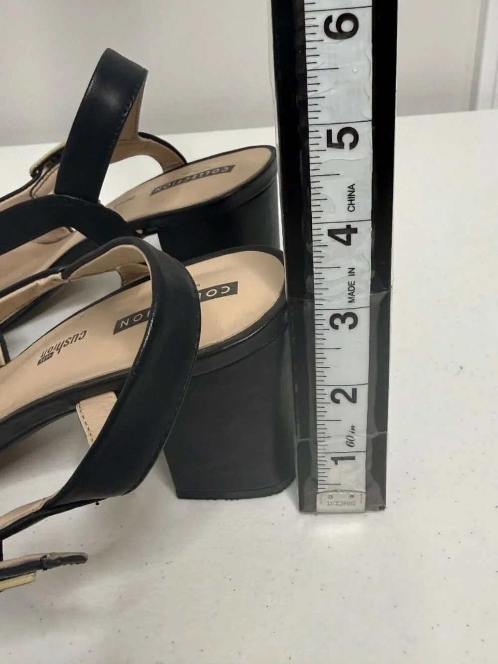 Clarks Deva Quest Black Comfort Block Heel Sandals Size 9